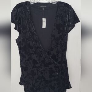 NWT Banana Republic wrap  black and burn put velvet top